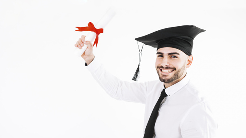 پر درآمد ترین مدارک آی تی (IT)